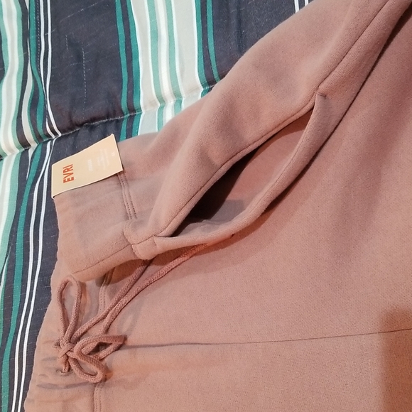 Dusty Rose Jogger - Picture 4 of 9